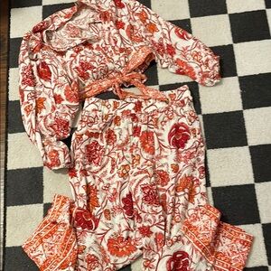 #001. Nicole Miller Top and Pants.